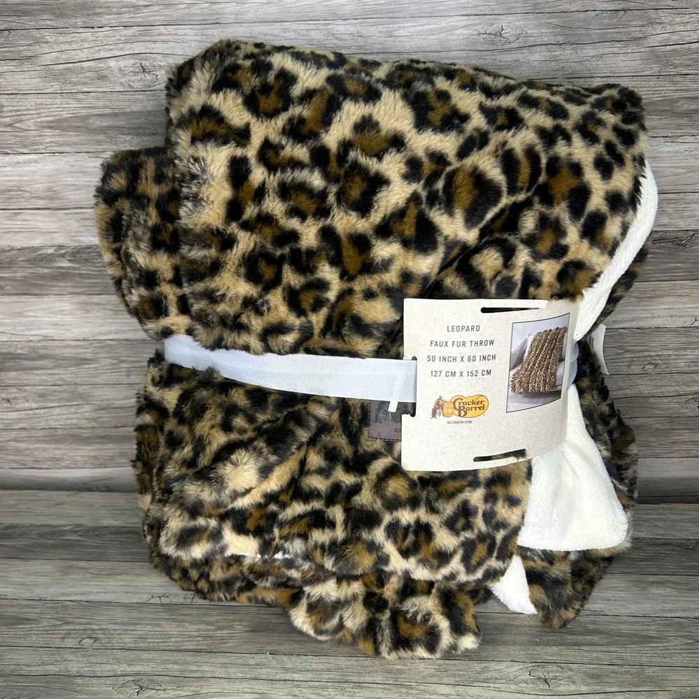 Cracker Barrel Leopard Print Faux Fur Throw Blanket Brown Beige 50x60